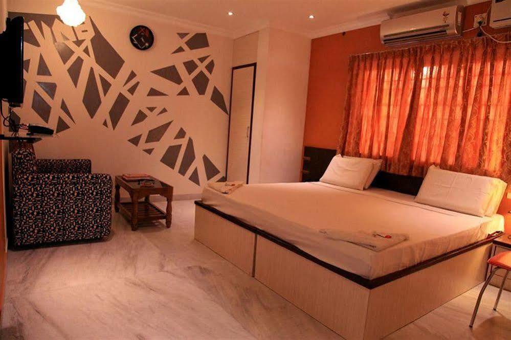 Avnb Towers Hotel Chennai Exterior photo